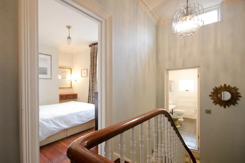 Appartamento Seaside Garden Flat In Kemp Town Hove Regno Unito