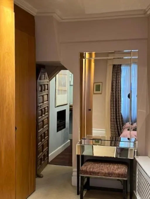 Appartamento Seaside Garden Flat In Kemp Town Hove Regno Unito